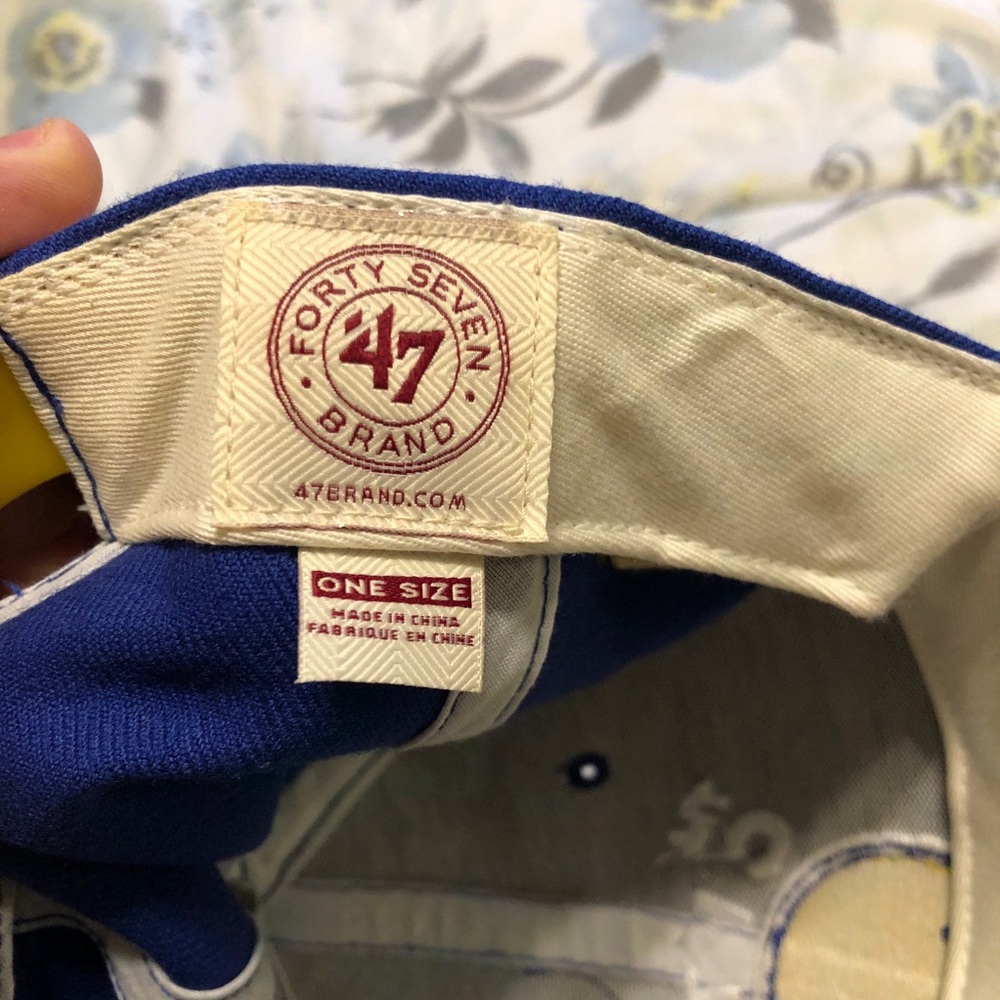 47 Brand Golden State Warriors SnapBack Hat - Picture 4 of 5